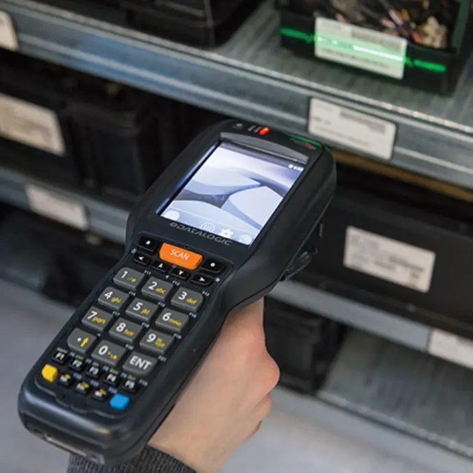 Mobile scanner code barres avec système d'exploitation Android